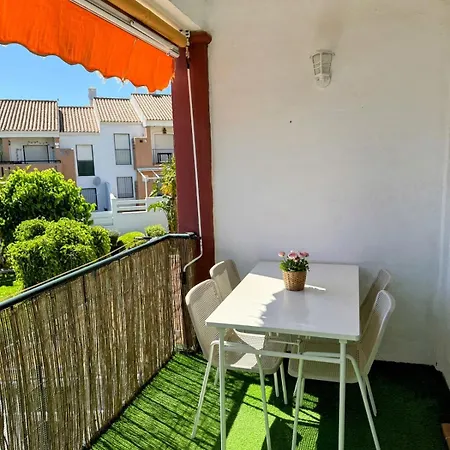 Apartmento En La Barrosa Con Piscina Apartment *